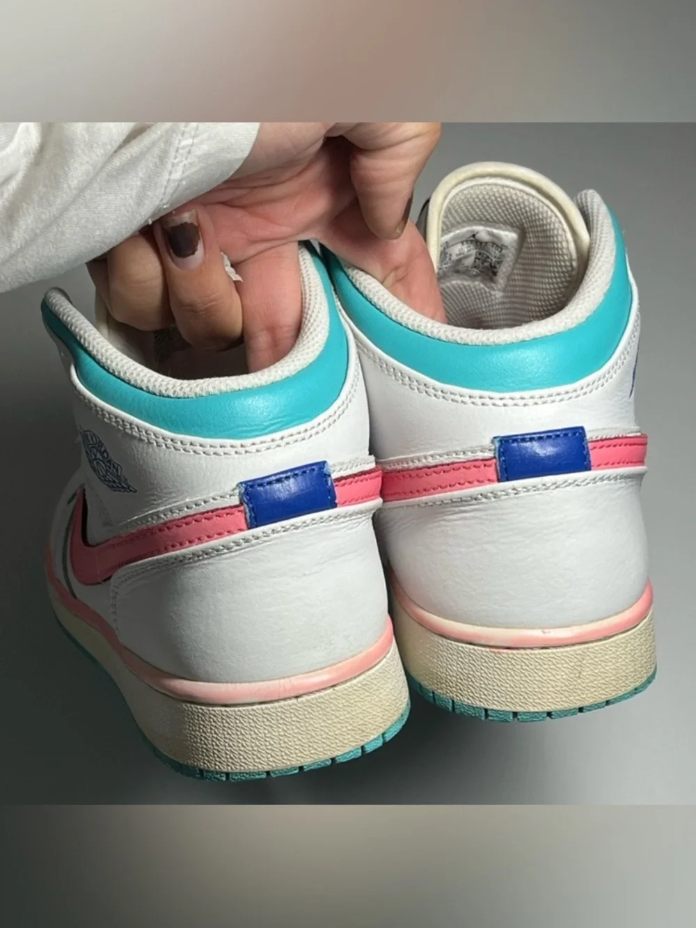 Nike Youth 6.5 Air Jordan 1 Mid GS 'Digital Pink’ 2020 Lifestyle White Green